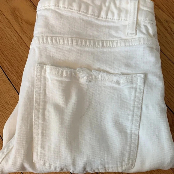 NWOT! Women’s Zara white distressed ankle jeans 2 - Picture 4 of 4